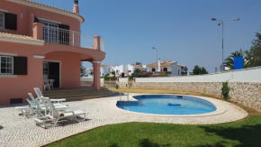 Гостиница Saraiva's Guest House   Лагос